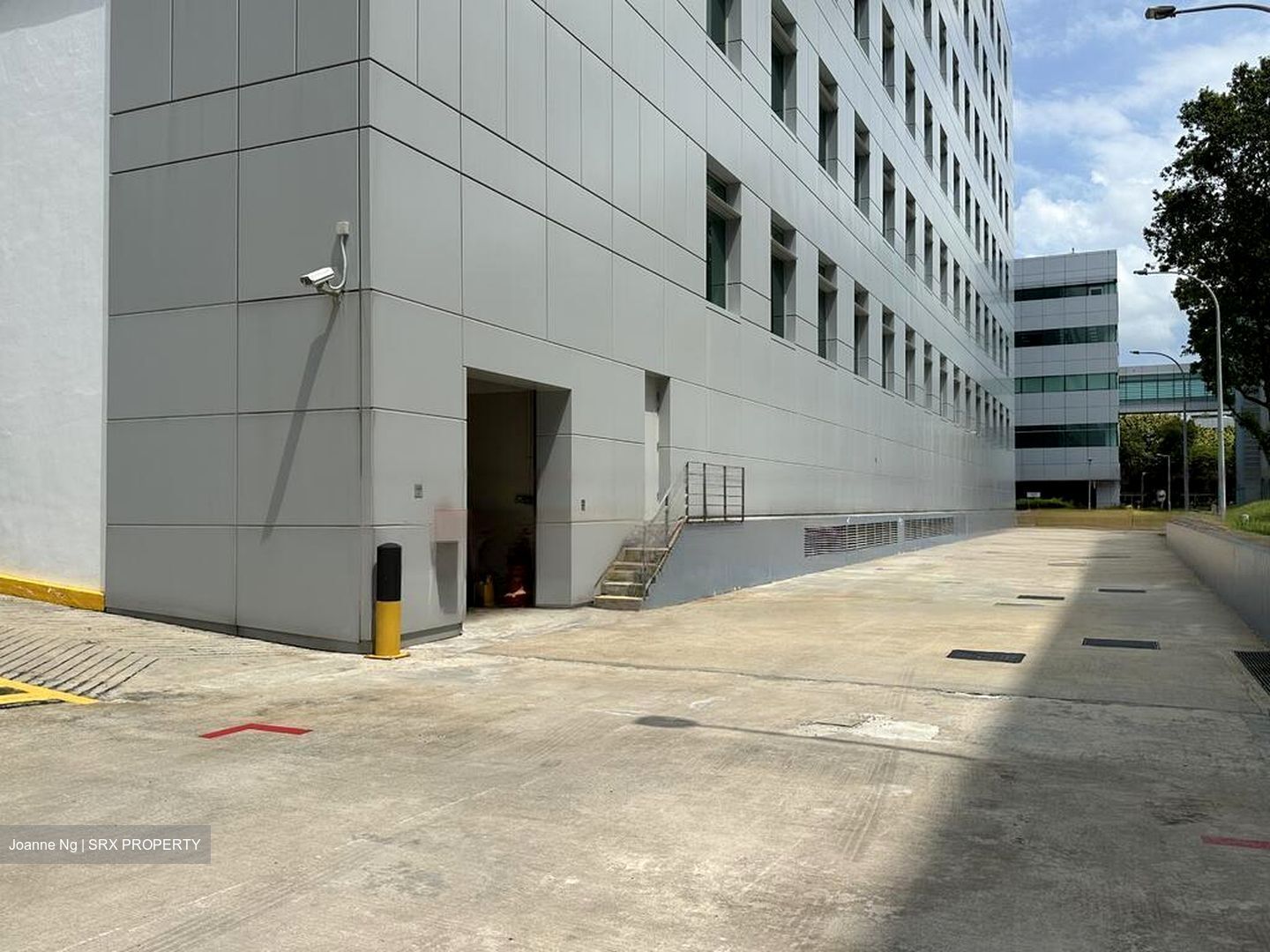 Changi Business Park Central 1 (D16), Factory #570487341